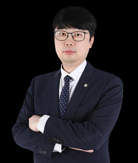 서울공중밀집장소추행변호사 undefined
